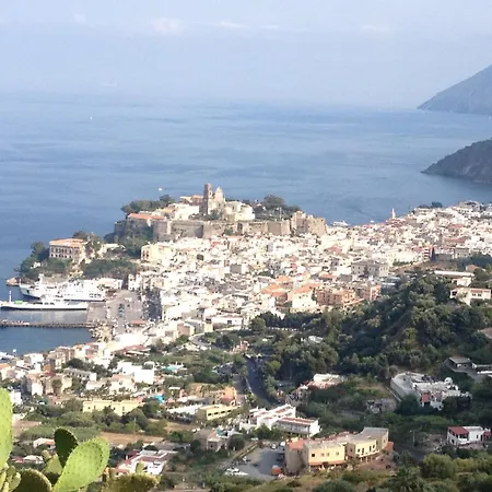 Casaeolia Golden Semesterbostad Canneto (Lipari)