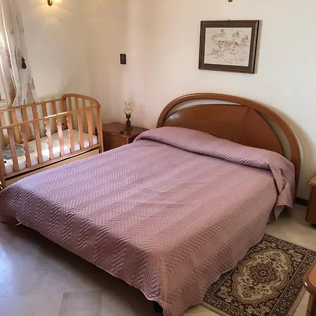 Holiday home Casaeolia Golden