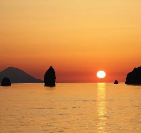 Casaeolia Golden Holiday home