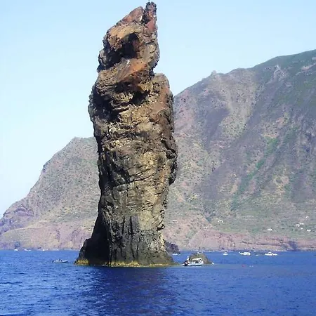 Casaeolia Golden * Canneto (Lipari)