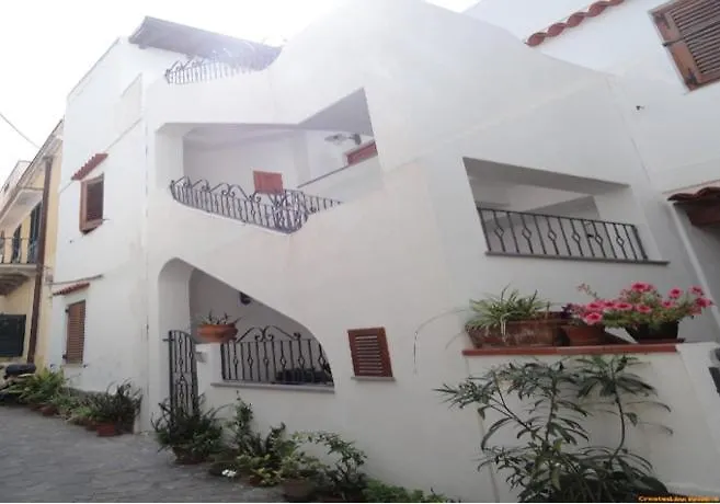 Holiday home Casaeolia Golden